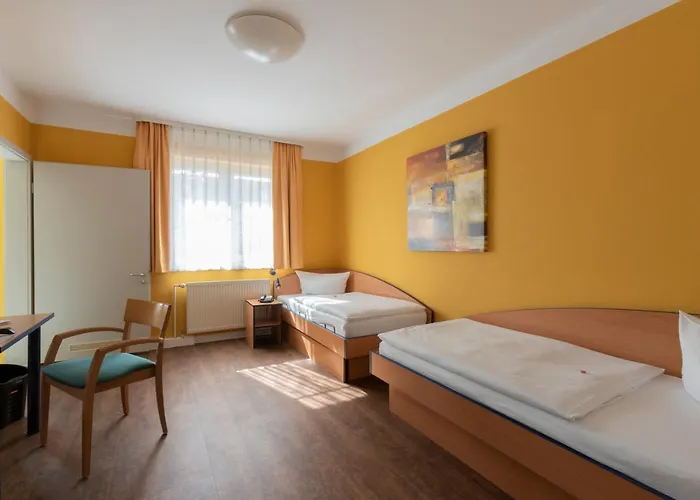 Hotel Mit-Mensch